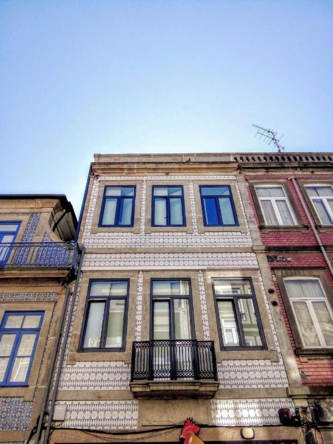 Art District Sunrise 1F Apartment Porto Bagian luar foto